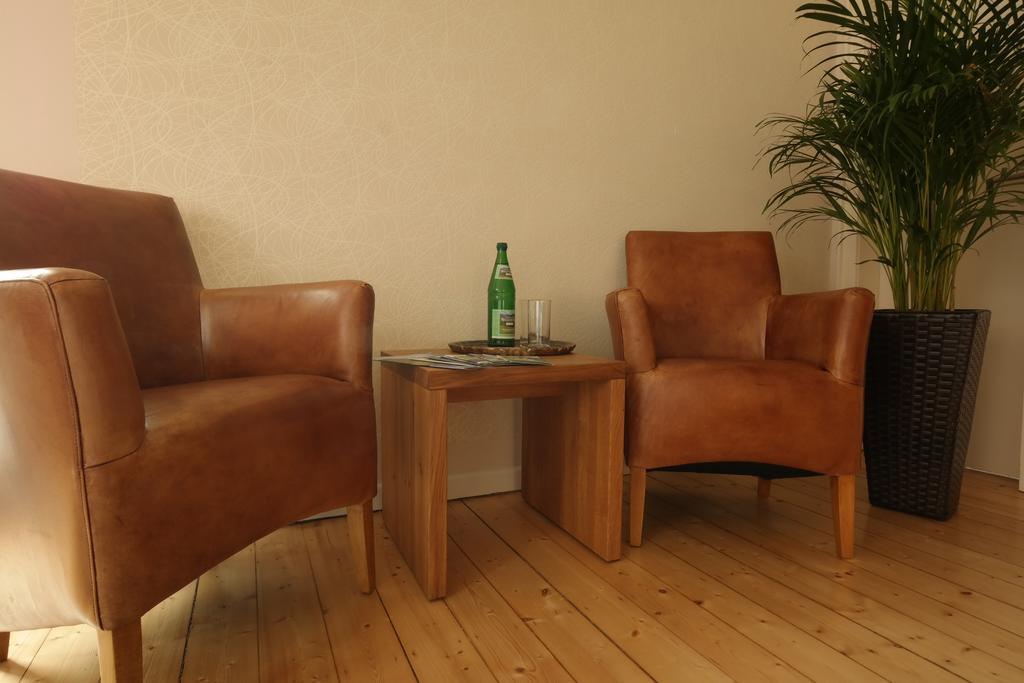 Pension Franzbaecker Warburg Buitenkant foto